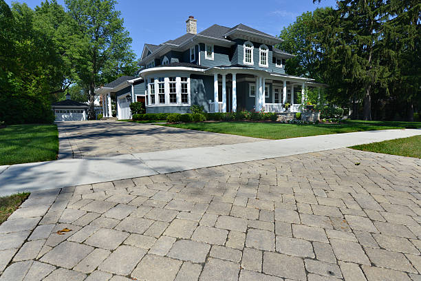  North Liberty, IA Driveway Pavers Pros